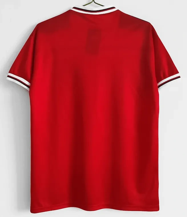 1982 England Retro Soccer Jersey Away Replica - Image 5